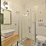 Homestay Matiz (adults Only) *